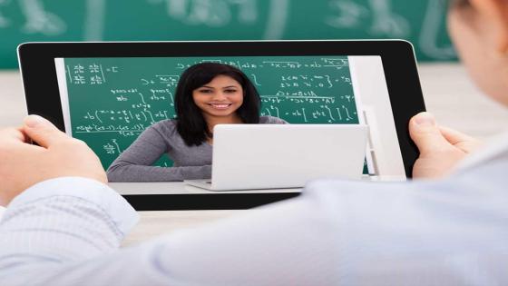 أمزازي يعلن استنئاف الدراسة عن بعد ابتداء من يومه الاثنين