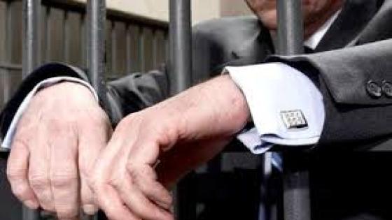 اكادير : بسبب اصدار شيكات بدون رصيد ، اعتقال رئيس جماعة