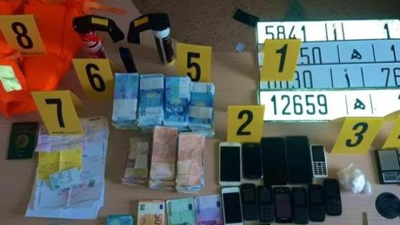 توقيف 13 شخصا متورطين في الارتباط بشبكة إجرامية تنشط في الهجرة غير المشروعة والاتجار بالبشر