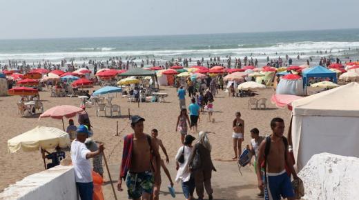 السلطات تستعد لإغلاق الشواطئ بمدينة أكادير