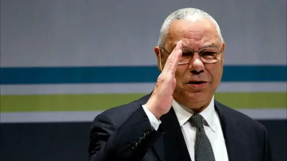 وفاة وزير الخارجية الأمريكي الأسبق كولن باول