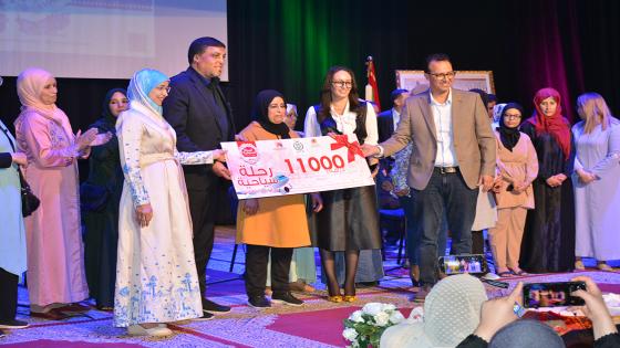 المجلس الجماعي لأيت ملول يحتفي ويكرّم الأعوان العرضيات العاملات بالجماعة بمناسبة 8 مارس