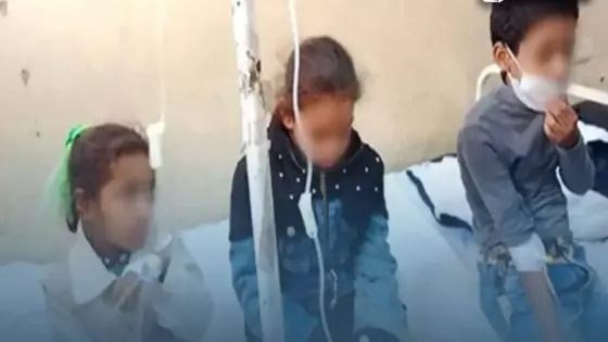 تسمم غذائي جماعي بتزنيت: وجبة سمك معلب فاسد ترسل 30 تلميذاً إلى المستعجلات.. تحقيق أمني وصحي لكشف المسؤولين عن الوجبات المدرسية