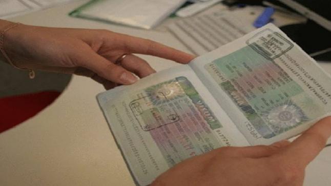 اسبانيا تصادق على تسهيل إجراءات منح التأشيرات وتخفيف القواعد المتعلقة بتصاريح العمل