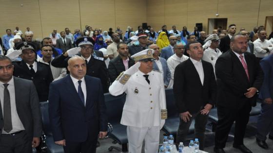 سيدي إفني: عامل الإقليم يترأس حفل الانصات للخطاب الملكي احتفالا بعيد العرش