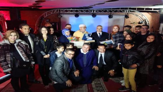 طريقة الاحتفال بالسنة الأمازيغية داخل القاعات سيقضي على هذا الموروث.وجمعية إغير نو كادير تخلق الحدث