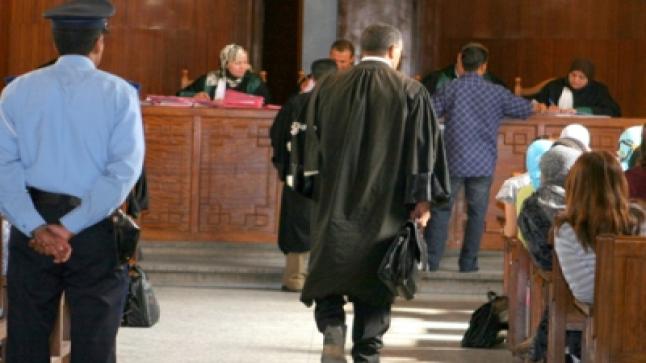 استئنافية أكادير: إدانة موثق متورط في تزوير وثائق رسمية بالحبس النافذ وغرامة ثقيلة
